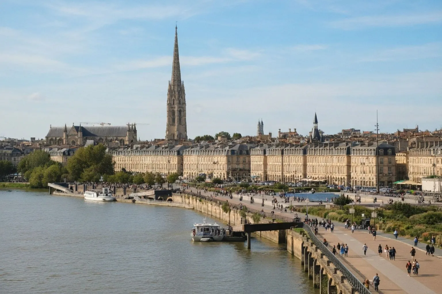 Bordeaux Day Trips: A Critical Look at the UNESCO City for Dordogne Visitors